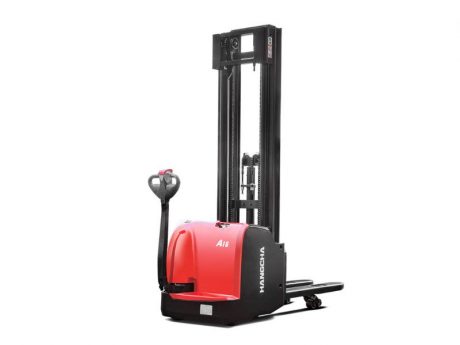 A Series Walkie Reach Stacker 1.4t
