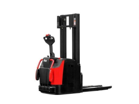 High Range Pallet Stacker  1.2 – 2.0t