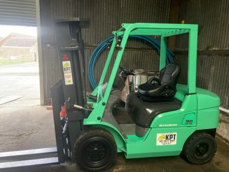 Mitsubishi FD25 Diesel