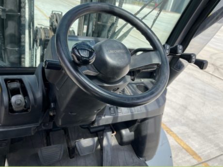 Nissan FD35 Diesel - Image 4